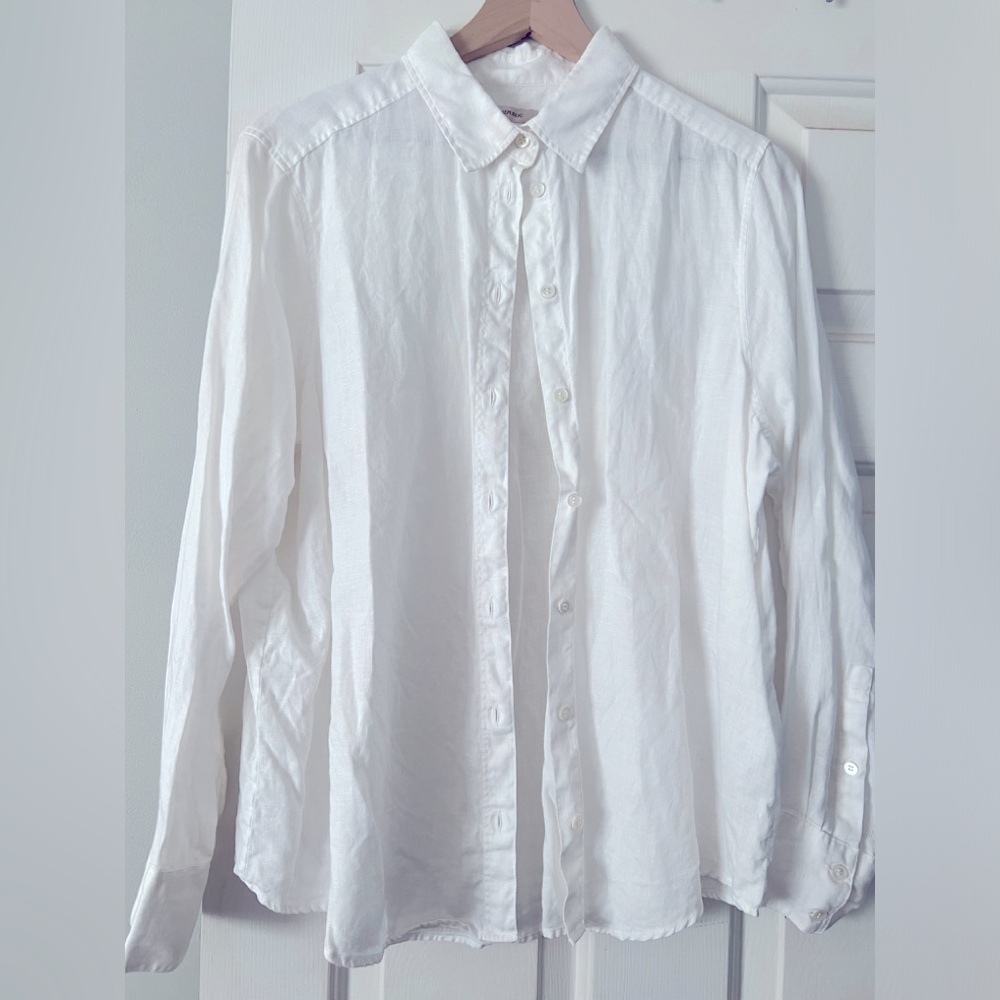 Banana Republic linen shirt